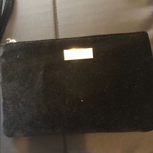 Black clutch